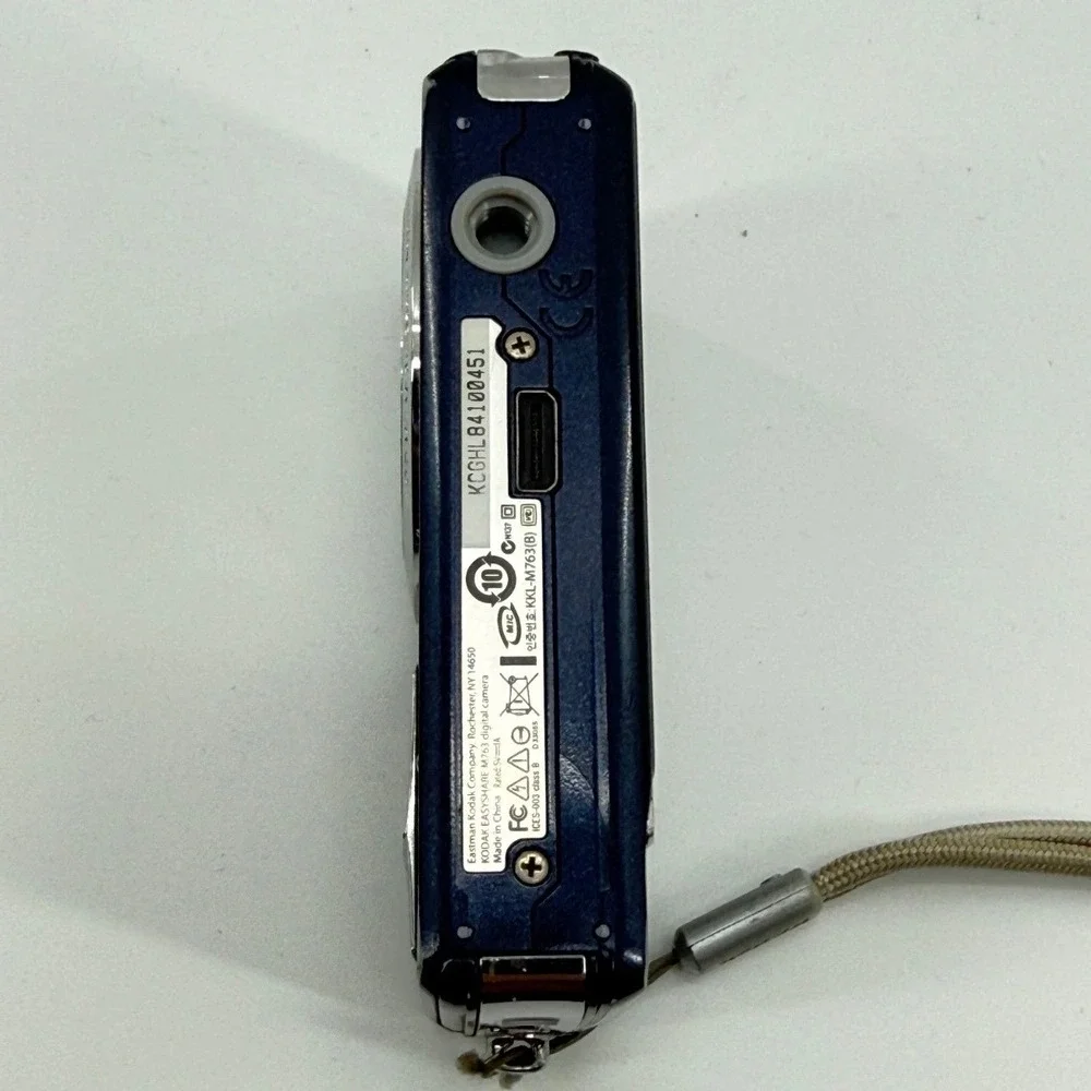 Kodak Digital Camera M763 7.2MP 3x Zoom Navy Blue Parts Repair